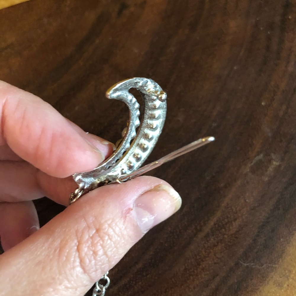 💄Free💄 Moon Crystal Dangling Barrette - Picture 6 of 8